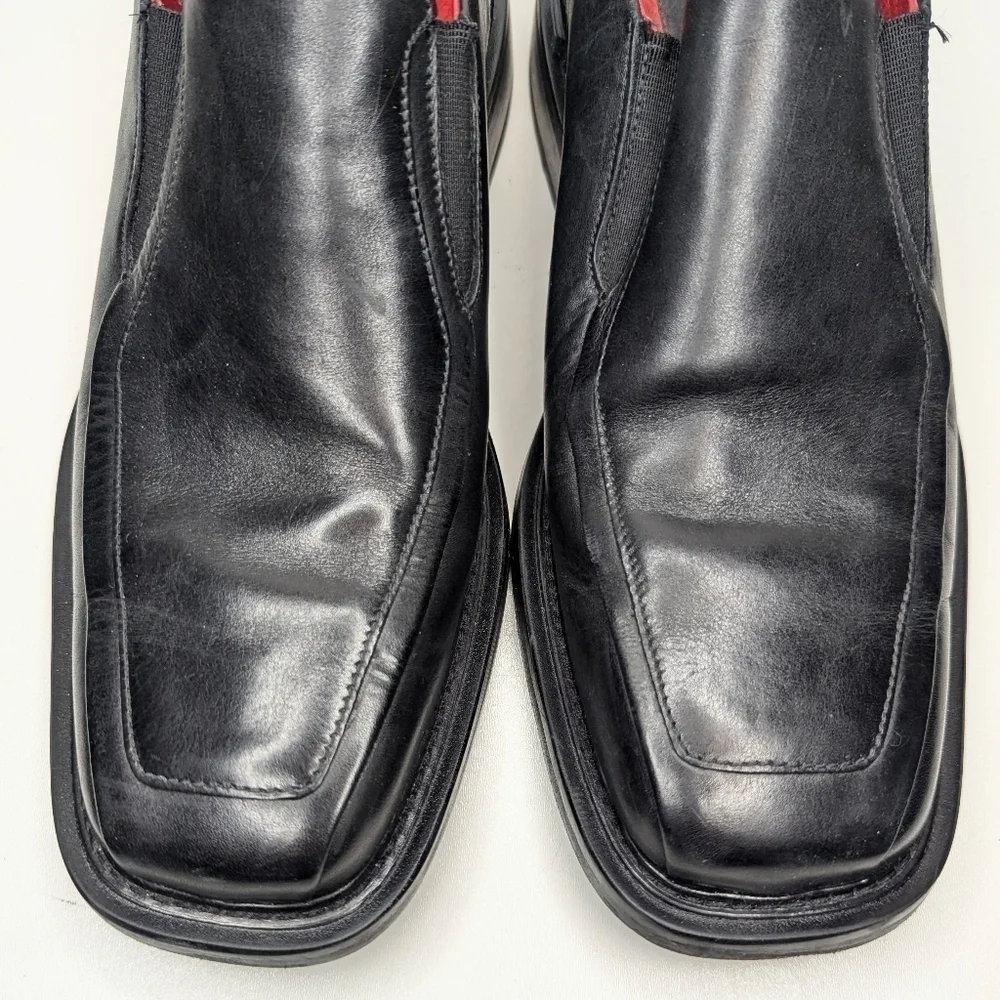 Kenneth Cole New York pre owned
